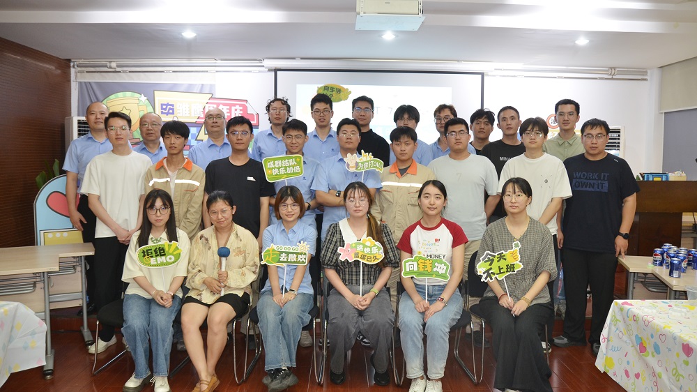 6月，，，，，，集团首届“雏鹰妄想”周年庆.JPG